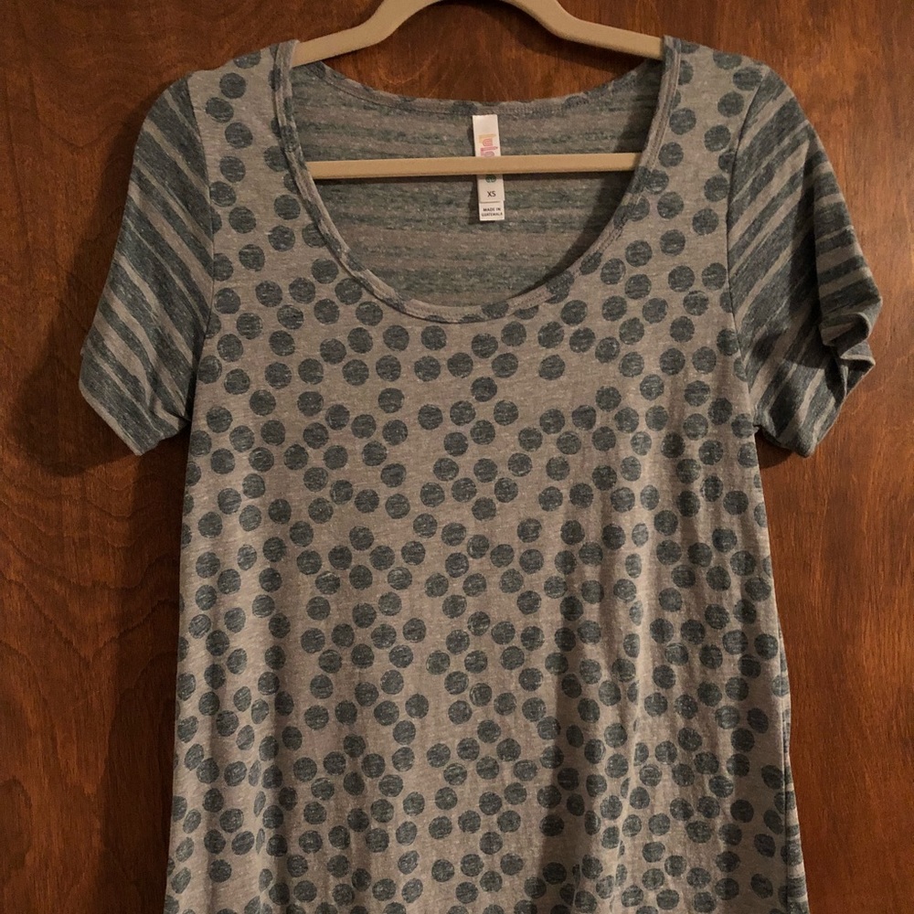 Lularoe xs Classic t